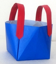 Origami Tote bag with strong handles by Makoto Yamaguchi on giladorigami.com