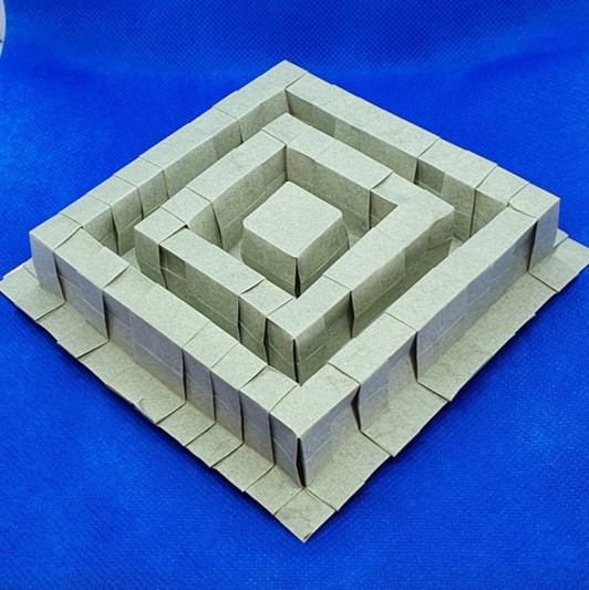 Origami Big maze by Eli Bogo Barel on giladorigami.com