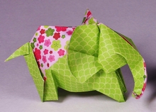 Origami Festive elephant by Viviane Berty on giladorigami.com