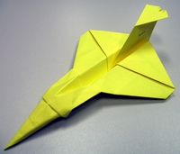 Origami Javelin by Tem Boun on giladorigami.com