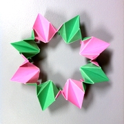 Origami Waterbomb modular by Rona Gurkewitz on giladorigami.com