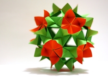 Origami Farandola Florida by Ekaterina Lukasheva on giladorigami.com