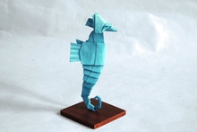 Origami Seahorse by Edwin Claudio Flores Quispe on giladorigami.com