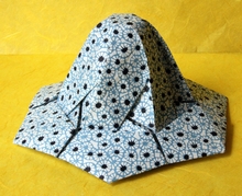 Origami Hat tessellation by Andrey Ermakov on giladorigami.com