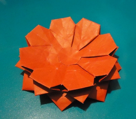 Origami Lotus by Joseph Fleming on giladorigami.com