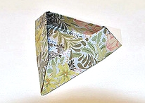 Origami Ashtray by Edwin Corrie on giladorigami.com