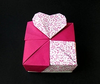 Origami Square Box Heart by Tomoko Fuse on giladorigami.com