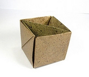 Origami Masu box by Jun Maekawa on giladorigami.com