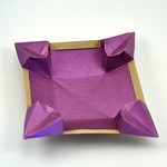 Origami Petal dish by Philip Shen on giladorigami.com