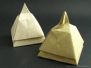 Origami Pyramid box by Tomoko Fuse on giladorigami.com