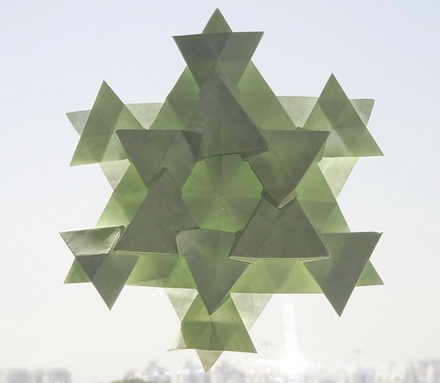 Origami Koch snowflake fractal by Jeremy Shafer on giladorigami.com