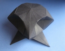 Origami Alien box by Jorge E. Jaramillo on giladorigami.com