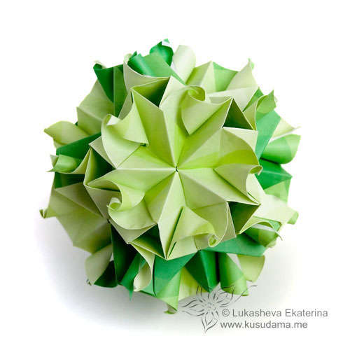 Origami Hypnose by Ekaterina Lukasheva on giladorigami.com