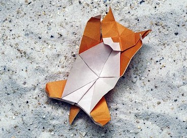Origami Lying kitten by Arisawa Yuga on giladorigami.com