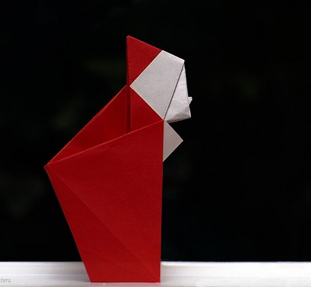 Origami Santa Claus - Father Christmas by Philip Blencowe on giladorigami.com