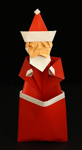 Origami Santa Claus by Kawai Toyoaki on giladorigami.com