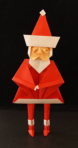 Origami Santa Claus by Kawai Toyoaki on giladorigami.com
