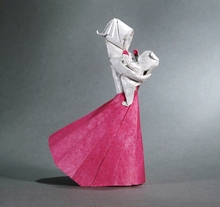 Origami Mother and child by Stephen Weiss on giladorigami.com
