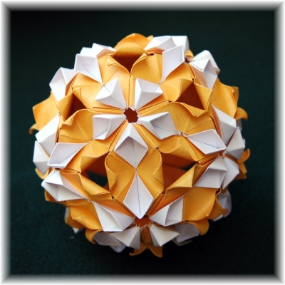 Origami Camellia by Tanya Vysochina on giladorigami.com