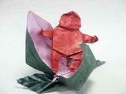 Origami Leaf by Akira Yoshizawa on giladorigami.com