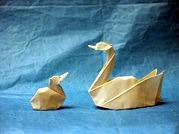 Origami Swan - baby by Akira Yoshizawa on giladorigami.com