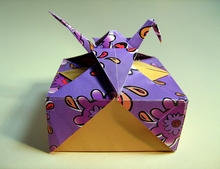 Origami Box with crane by Noriko Nagata on giladorigami.com