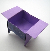 Origami Sanbow Offering box with legs by Traditional on giladorigami.com