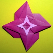 Origami Kieler stars by Paula Versnick on giladorigami.com