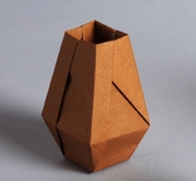 Origami Vase 3 by Yehuda Peled on giladorigami.com