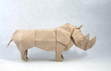 Origami White Rhinoceros by Hashimoto Haruka on giladorigami.com