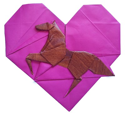Origami Horse in heart 3.0 by Leonardo Pulido Martinez on giladorigami.com