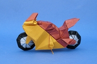 Origami Motorcycle by Ryo Aoki on giladorigami.com