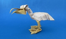 Origami Pelican 1.1 by Gachepapier on giladorigami.com