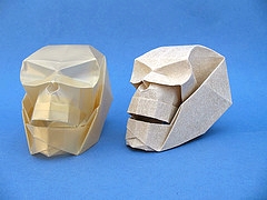 Origami Skull by Tominaga Kazuhiro on giladorigami.com