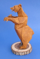 Origami Grizzly bear by Quentin Trollip on giladorigami.com