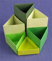Origami Triangular box with lid by Assia Brill on giladorigami.com