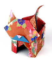 Origami Cat box by Gay Merrill Gross on giladorigami.com