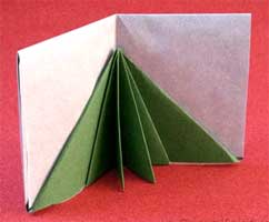 Origami Holiday card by Doris Lauinger on giladorigami.com