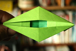 Origami Eye by Nick Robinson on giladorigami.com