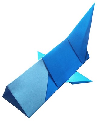 Origami Prism fish by Franz Rogar on giladorigami.com