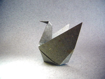 Origami Swan by Leila Asadi on giladorigami.com