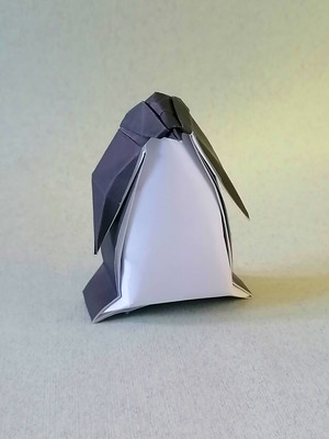 Origami Penguin by Viviane Berty on giladorigami.com