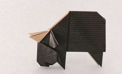 Origami Bull by Rui Roda on giladorigami.com