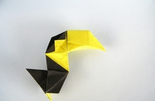 Origami Toucan by Watanabe Dai on giladorigami.com