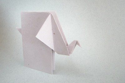 Origami Elephant for Barth by Rui Roda on giladorigami.com