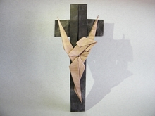 Origami Crucifix by Neal Elias on giladorigami.com