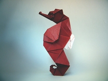 Origami Seahorse by Gen Hagiwara on giladorigami.com