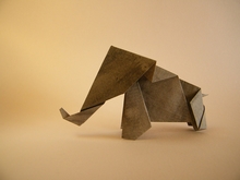 Origami Elephant by Oh Kyu-Seok (Jassu) on giladorigami.com