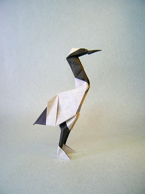 Origami Japanese crane by Patricio Kunz Tomic on giladorigami.com