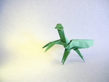 Origami Praying mantis by Jun Maekawa on giladorigami.com